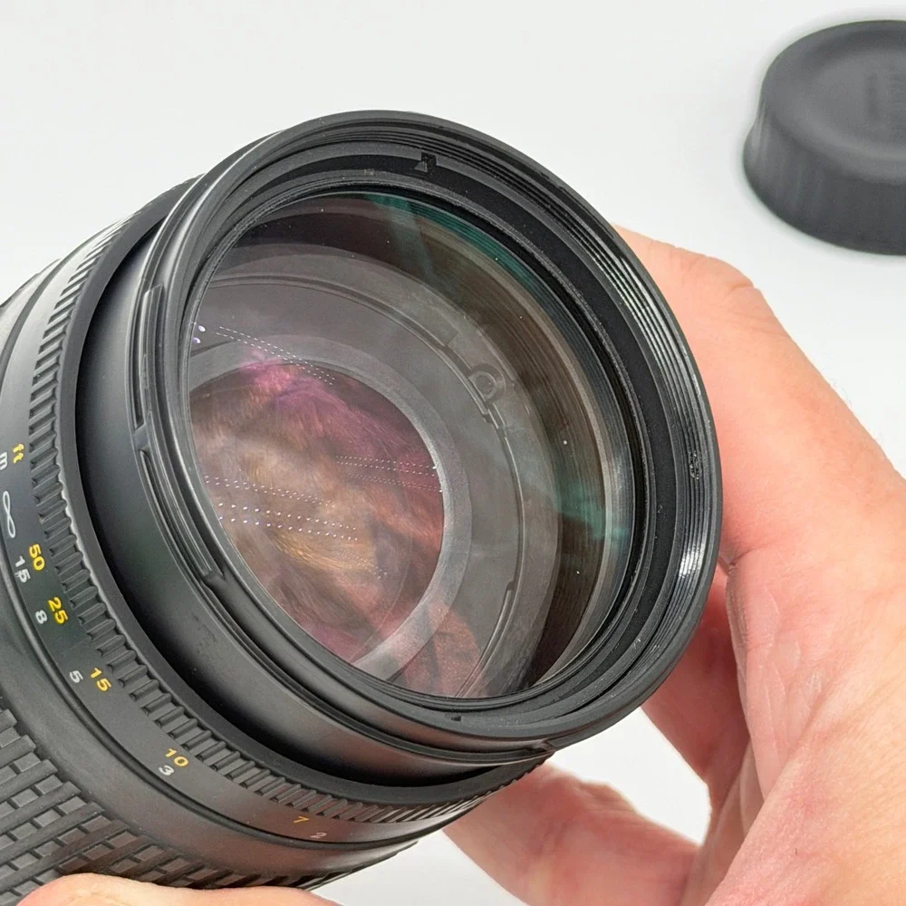 Nikon AF Nikkor 70-300mm f/4-5.6G Telephoto Zoom Lens F-Mount Black 9439535